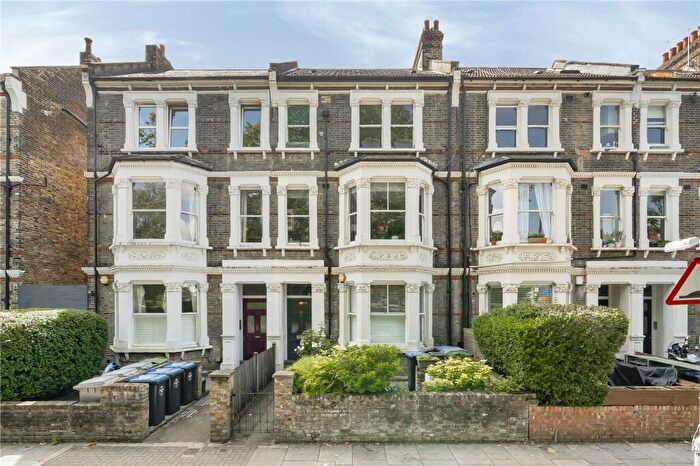 2 Bedroom Apartment To Rent In Harvist Road, London, NW6