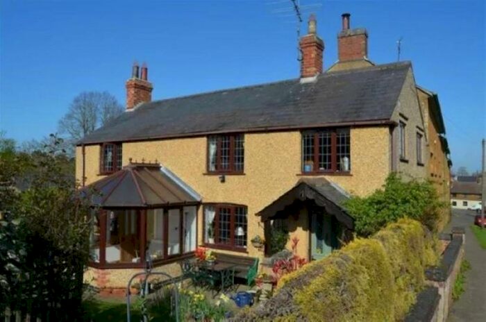 3 Bedroom Detached House To Rent In Camp Hill, Bugbrooke, Northamptonshire, NN7