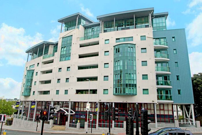 1 Bedroom Apartment To Rent In Ocean Crescent, The Crescent, PL1