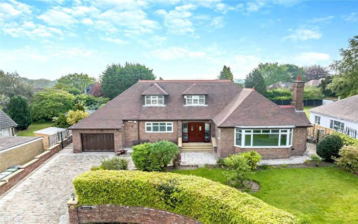 5 Bedroom Bungalow To Rent In Chester Road, Mere, Knutsford, Cheshire, WA16