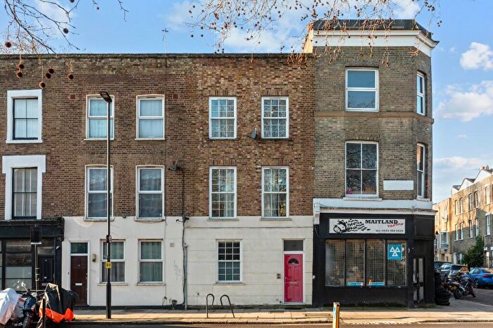 2 Bedroom Flat For Sale In Southampton Road, London, NW5