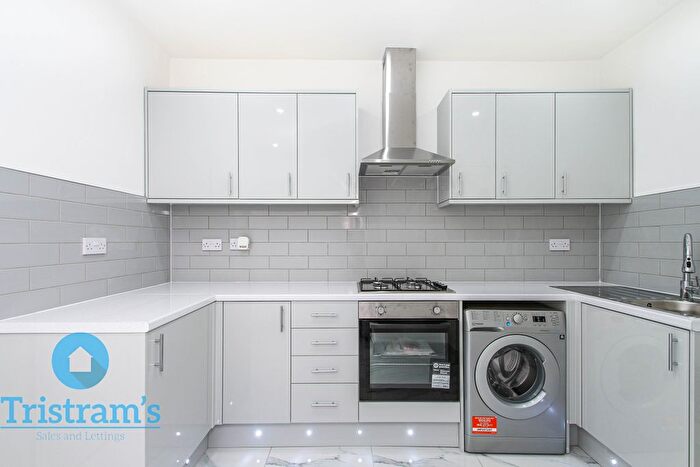 2 Bedroom Terraced House To Rent In Ball Street, Nottingham, NG3