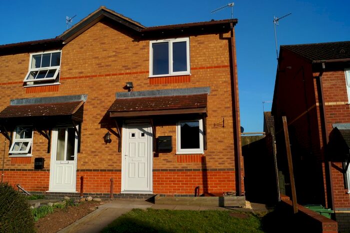 2 Bedroom Semi-Detached House To Rent In Meadow Road, Droitwich, WR9