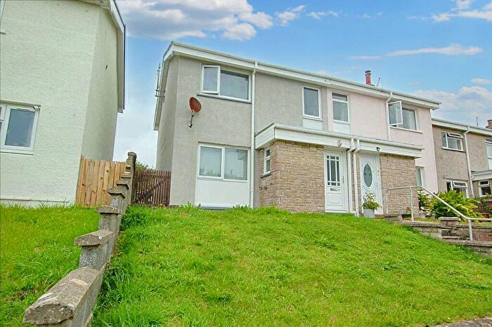 3 Bedroom Semi-Detached House For Sale In Mirehouse Place, Angle, SA71