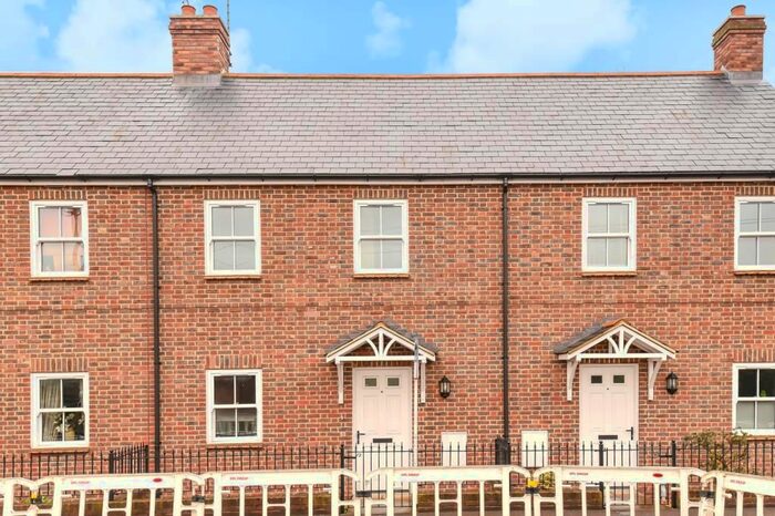 3 Bedroom Town House To Rent In Wallingford, Oxfordshire, OX10