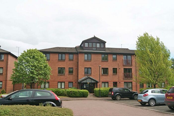 2 Bedroom Flat To Rent In Abbeymill, Riverside, Stirling, FK8