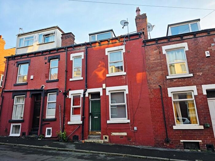 2 Bedroom Terraced House To Rent In Harold Grove, Hyde Park, Leeds, LS6