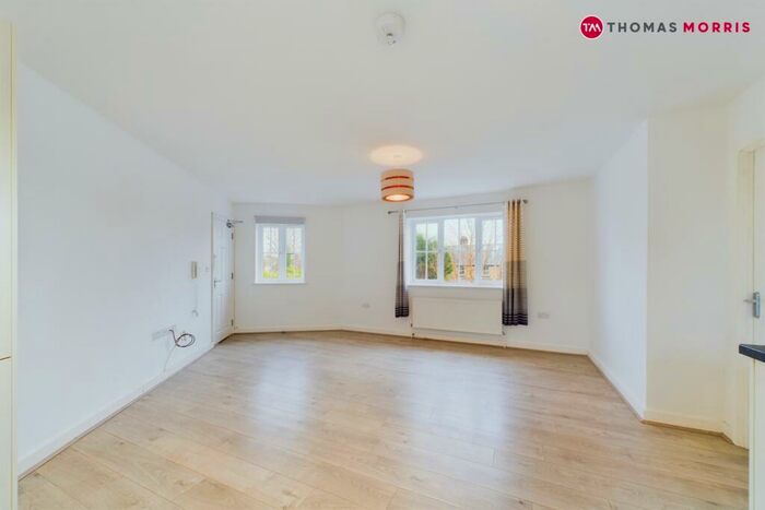 2 Bedroom Apartment For Sale In Weir Cottage Close, Eaton Ford, St. Neots, PE19