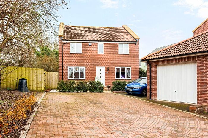 4 Bedroom Detached House For Sale In Fossbridge Place, Cheltenham, Gloucestershire, GL52