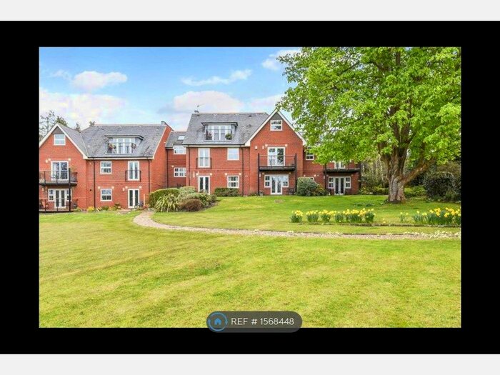 2 Bedroom Flat To Rent In Crablec Lane, Southampton, SO31