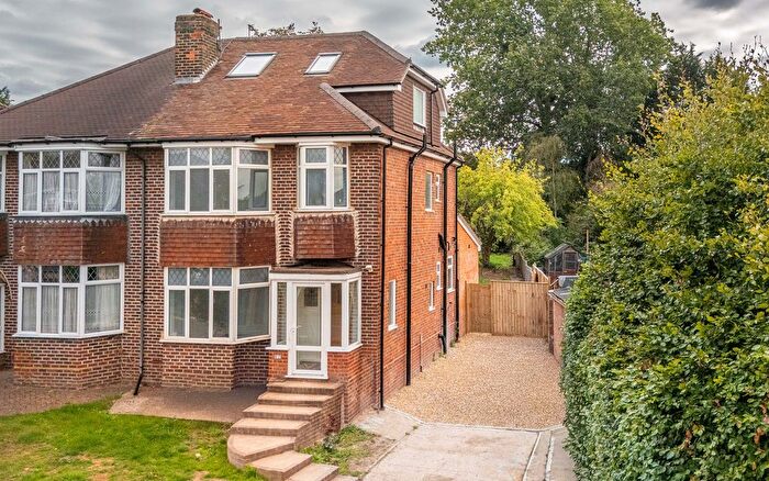4 Bedroom Semi Detached House For Sale In Delamere Road, Reading, RG6