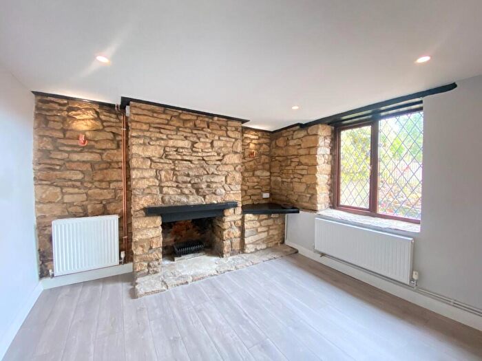 1 Bedroom Terraced House To Rent In Knapp Road, Wotton-Under-Edge, Gloucestershire, GL12