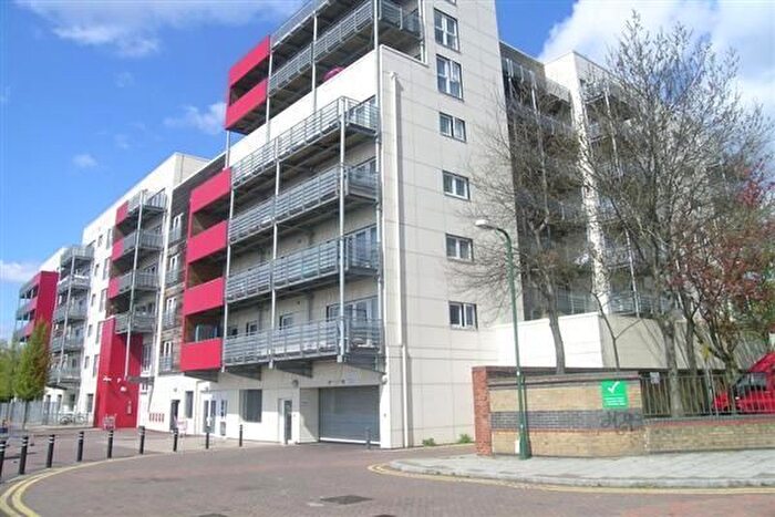 2 Bedroom Flat To Rent In Northwick Road, Wembley, HA0