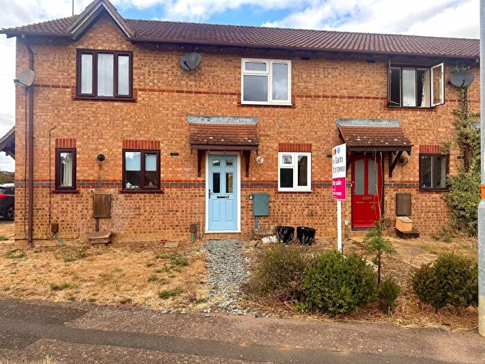 2 Bedroom Terraced House For Sale In Sycamore Drive, Desborough, Kettering, NN14