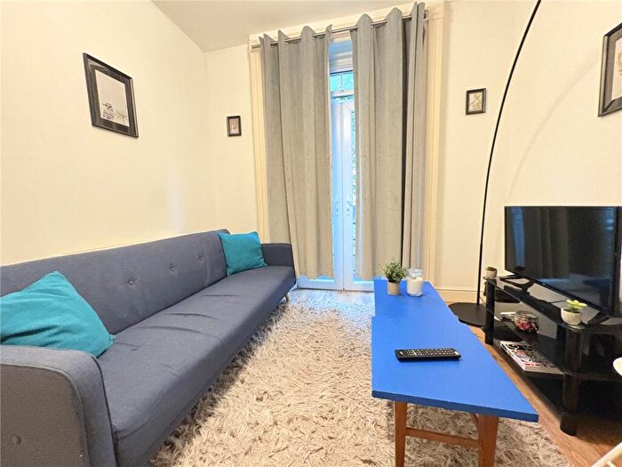 1 Bedroom Flat To Rent In Queens Road, London, SE15