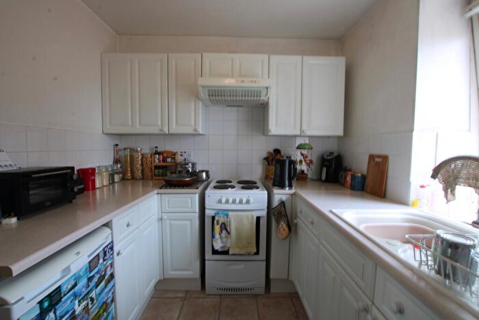 1 Bedroom Apartment To Rent In Balcombe Road, Peacehaven, BN10