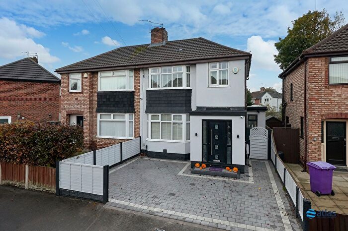 3 Bedroom Semi-detached House For Sale In Glendevon Road, Childwall, L16