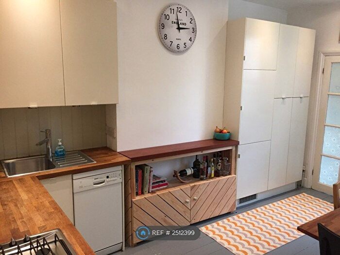 1 Bedroom Flat To Rent In Kendoa Road, London, SW4