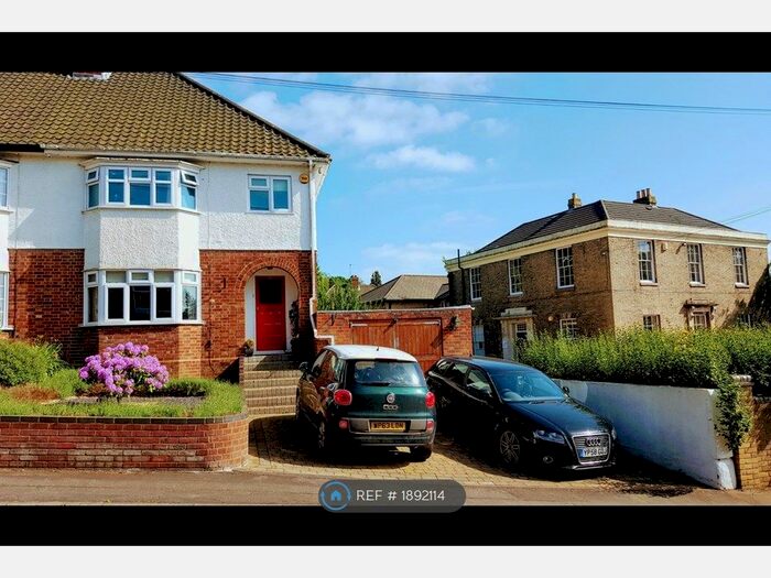 3 Bedroom Semi-Detached House To Rent In Hill House Road, Norwich, NR1