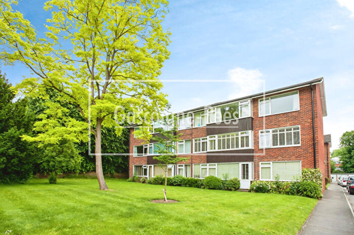 2 Bedroom Apartment To Rent In St. Margarets, Guildford, GU1