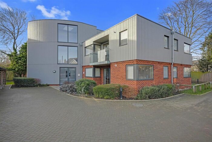 Studio To Rent In Greengates Court, Histon Road, Cambridge, CB4