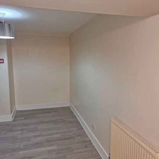 1 Bedroom Studio To Rent In Studio Flat For Rent London, N15