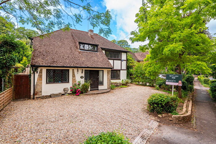4 Bedroom Detached House For Sale In Holt Wood Avenue, Aylesford, ME20