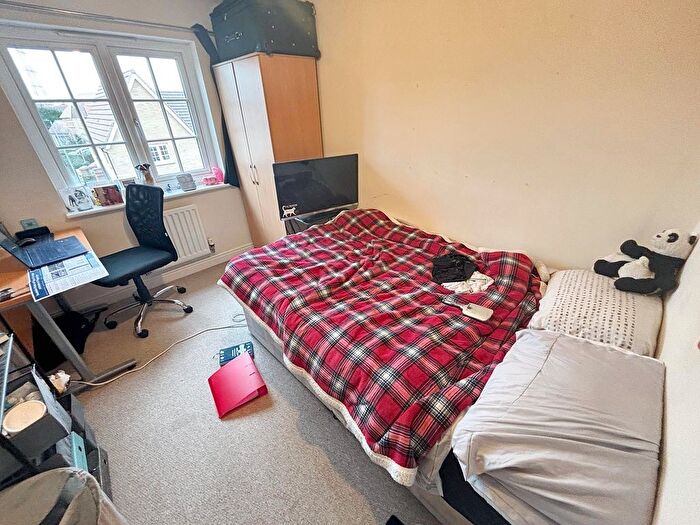 1 Bedroom Semi-Detached House To Rent In Great Clover Leaze, Bristol, BS16