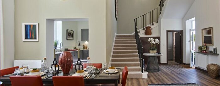 2 Bedroom Apartment For Sale In The Head Quarters, Military Headquarters Building, Steeles Road, Aldershot, GU11