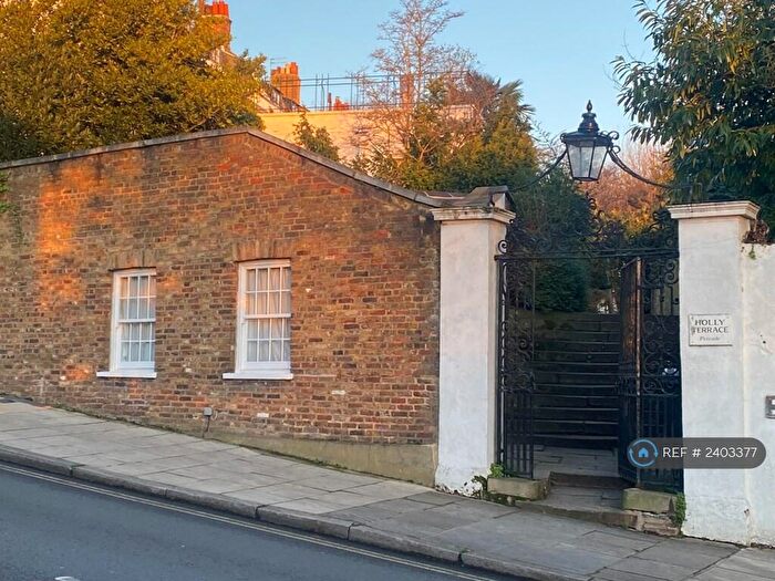 1 Bedroom Detached House To Rent In Holly Terrace, Highgate, N6