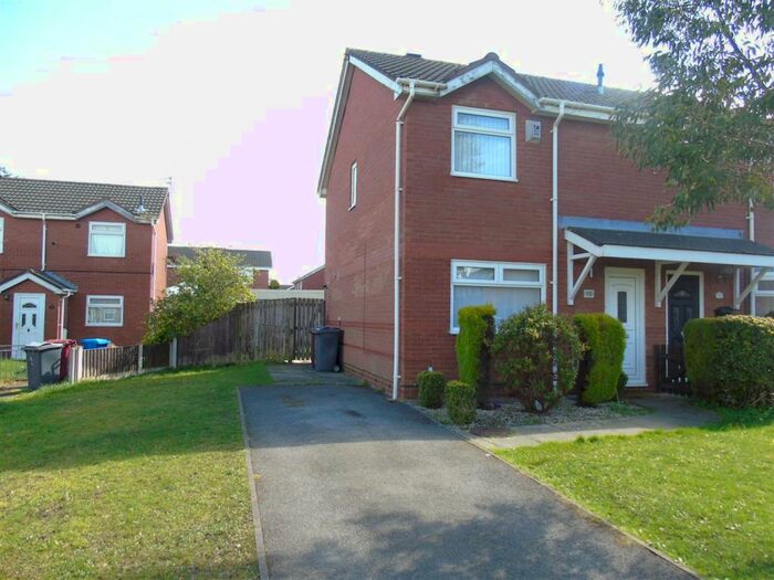 3 Bedroom Semi-Detached House To Rent In Whittlewood Court, Liverpool, L33