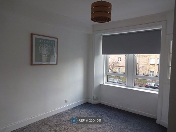 Studio To Rent In Maxwellton Street, Paisley, PA1