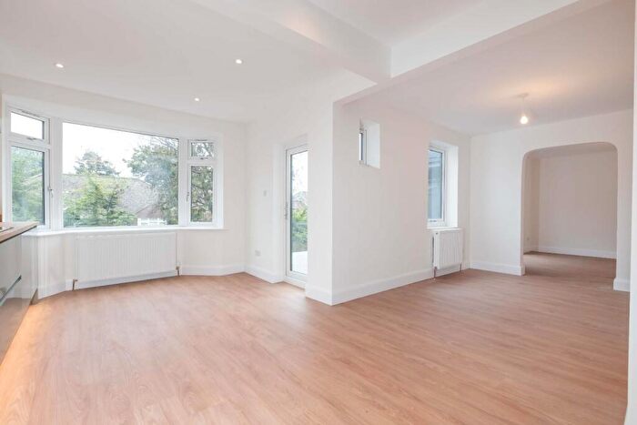 5 Bedroom House For Sale In Warren Way, Brighton, BN2