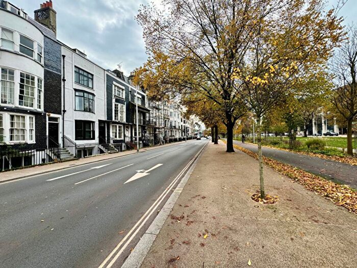 2 Bedroom Flat To Rent In Grand Parade, Brighton, BN2