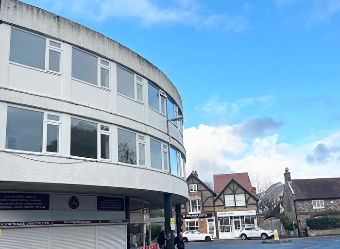 3 Bedroom Maisonette To Rent In Church Street, Littlehampton, West Sussex, BN17