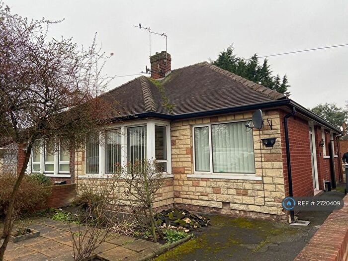 2 Bedroom Bungalow To Rent In Preston Old Road, Blackpool, FY3