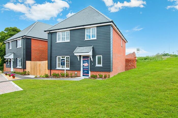 4 Bedroom Detached House For Sale In St Marys Hill, Blandford St. Mary, Blandford Forum, DT11