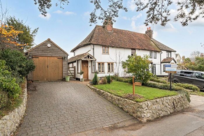 2 Bedroom Property For Sale In Roseacre Lane, Bearsted, Maidstone, ME14