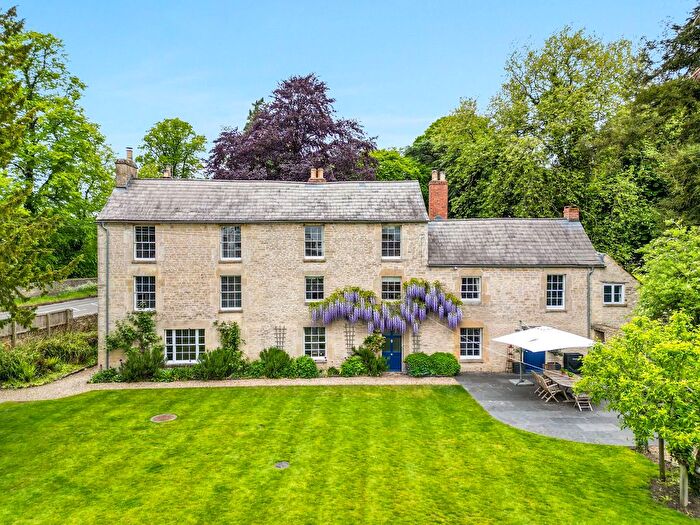 7 Bedroom Detached House For Sale In Stratton, Cirencester, GL7