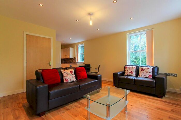 2 Bedroom Flat To Rent In Richmond Road, Roath, CF24
