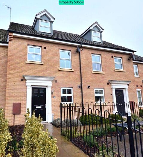 3 Bedroom Terraced House For Sale In Russell Close, King's Lynn, PE30