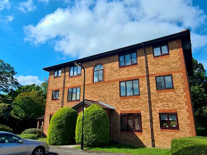 1 Bedroom Apartment To Rent In Kern Close, Southampton, SO16