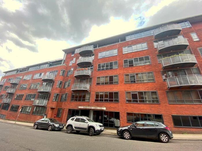 2 Bedroom Apartment To Rent In Parkgate, Upper College Street, Nottingham, NG1