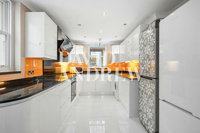 5 Bedroom Terraced House To Rent In St Thomas's Road, N4