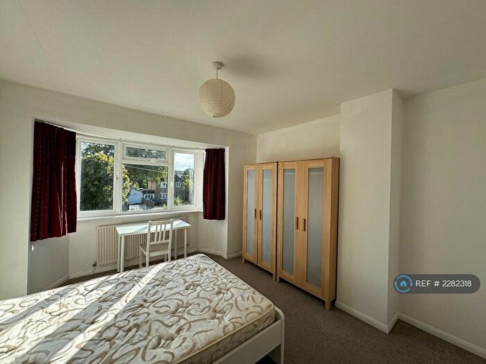 4 Bedroom Semi-Detached House To Rent In Headley Way, Headington, Oxford, OX3
