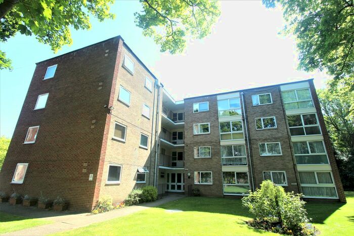 1 Bedroom Flat To Rent In Hansart Way, Enfield, EN2