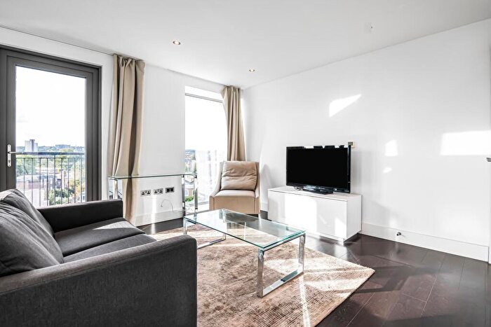 2 Bedroom Apartment To Rent In Camden, London, NW1
