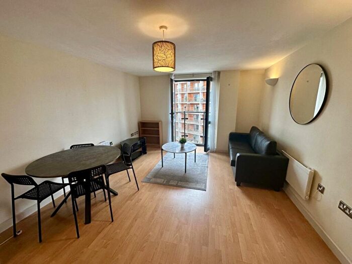 2 Bedroom Apartment To Rent In Velocity West Leeds City, LS11