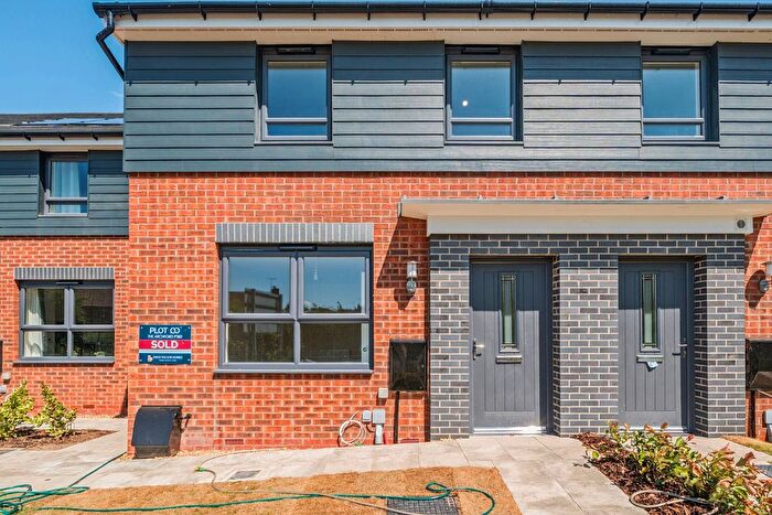 3 Bedroom End Of Terrace House To Rent In Robert Lewis Avenue, Crewe, Cheshire, CW1