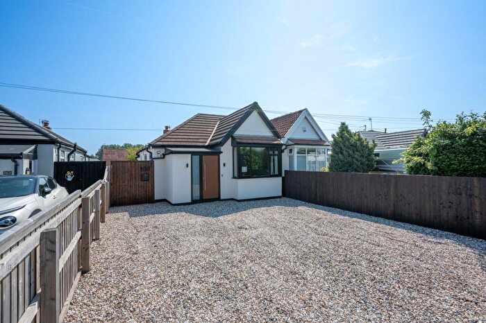2 Bedroom Semi-Detached Bungalow For Sale In Southport Road, Ormskirk, L39